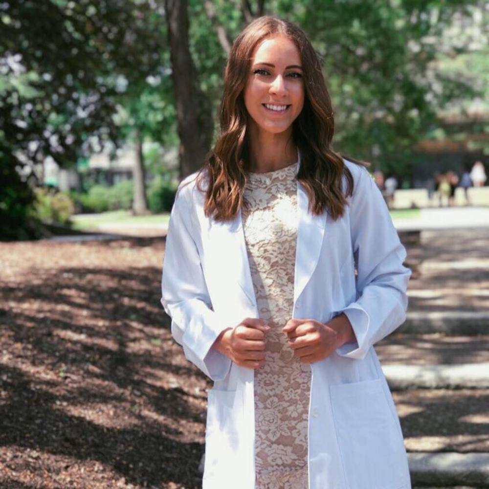 Meet your Posher, Caitlin